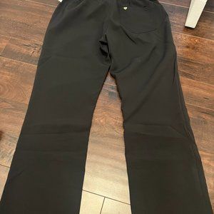 Careisma Scrub Petite Black pants